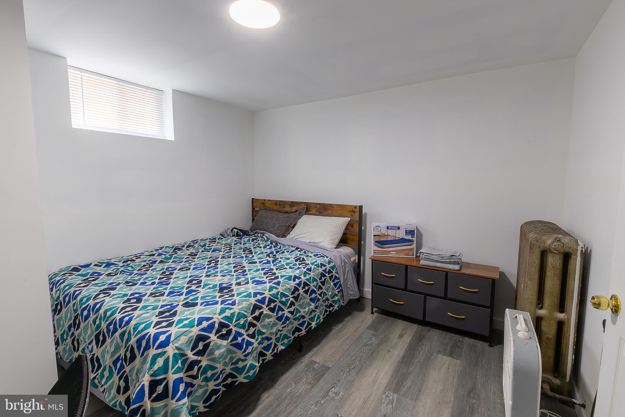 RIDGELEIGH - Residential Lease