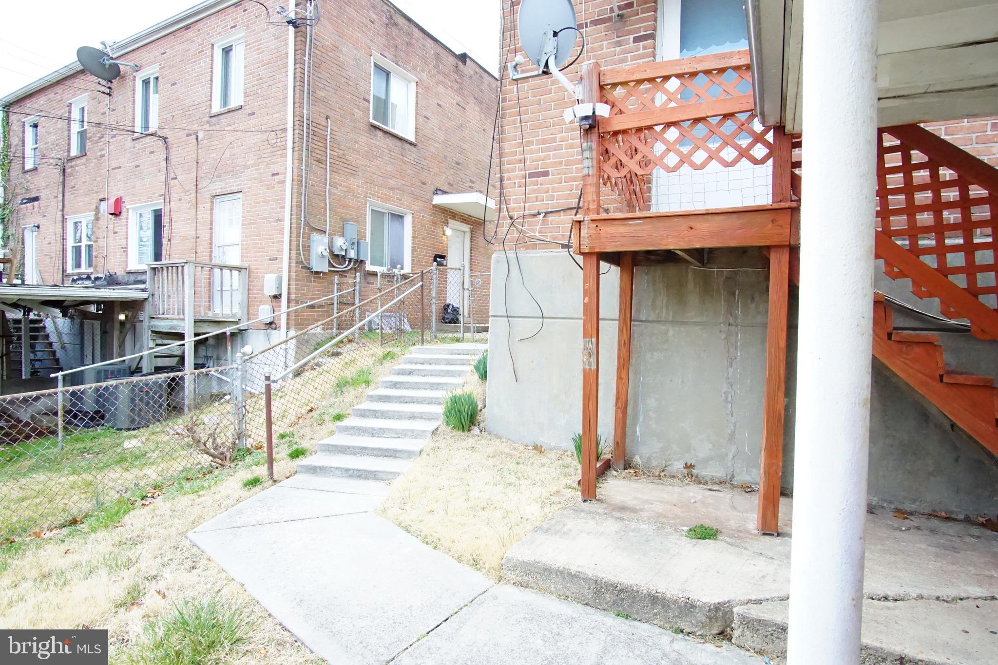 RIDGELEIGH - Residential Lease