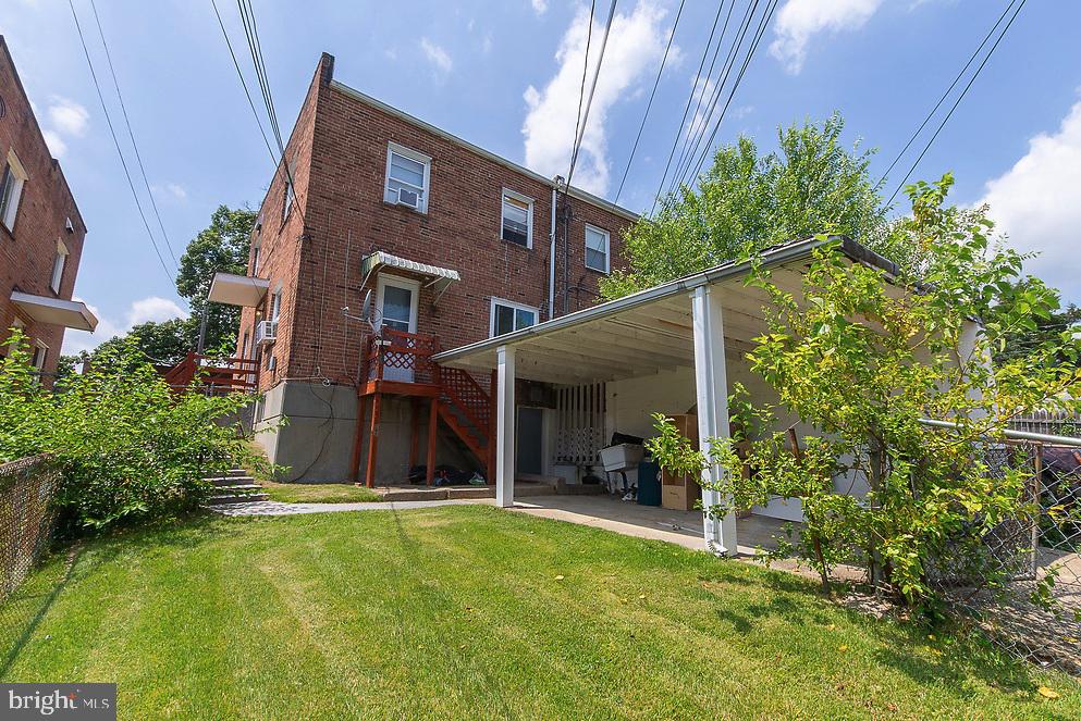 RIDGELEIGH - Residential Lease