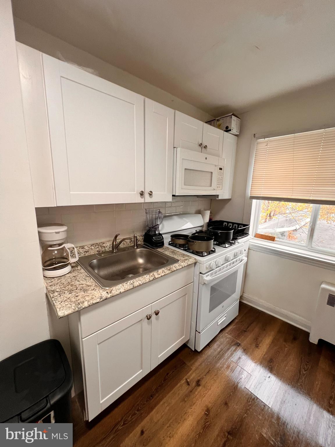 RIDGELEIGH - Residential Lease