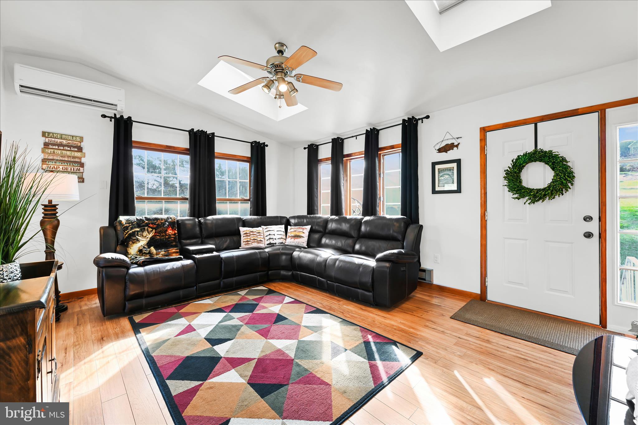 LAKE WYNONAH - Residential