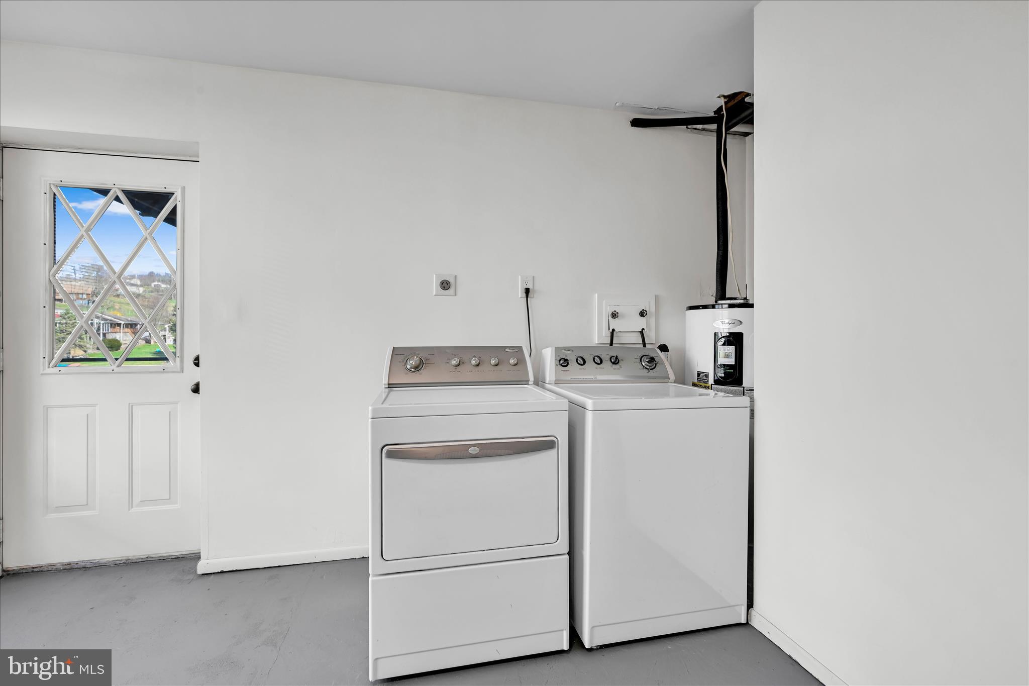 LAKE WYNONAH - Residential