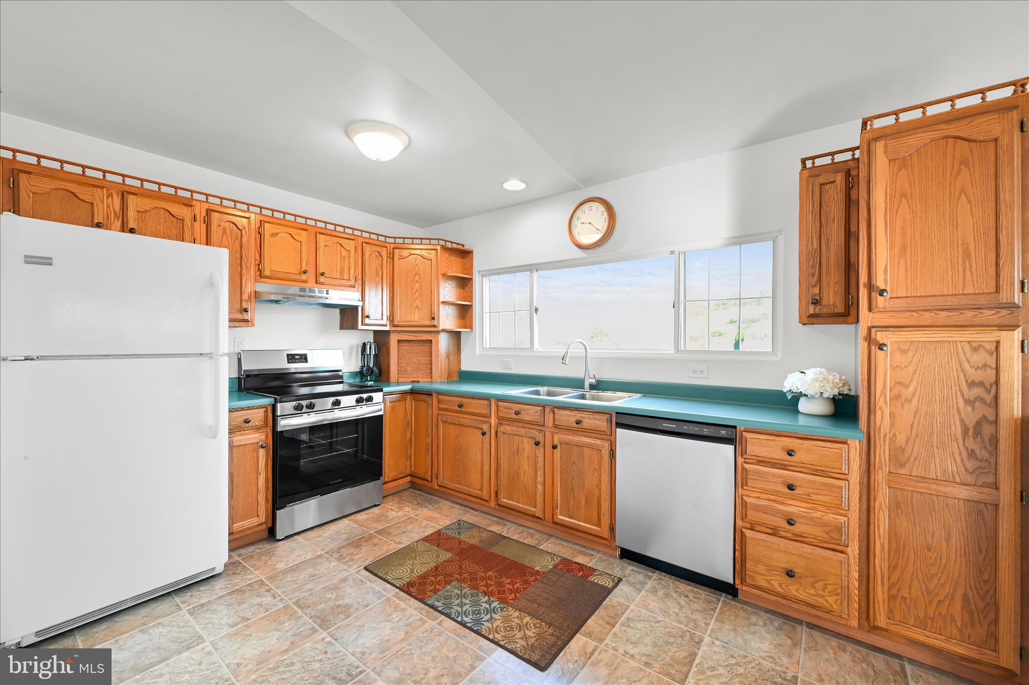 LAKE WYNONAH - Residential