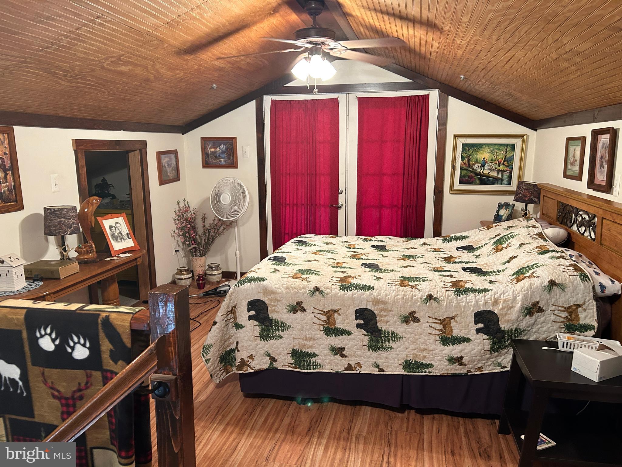 PINE RIDGE RANCHETTES - Residential