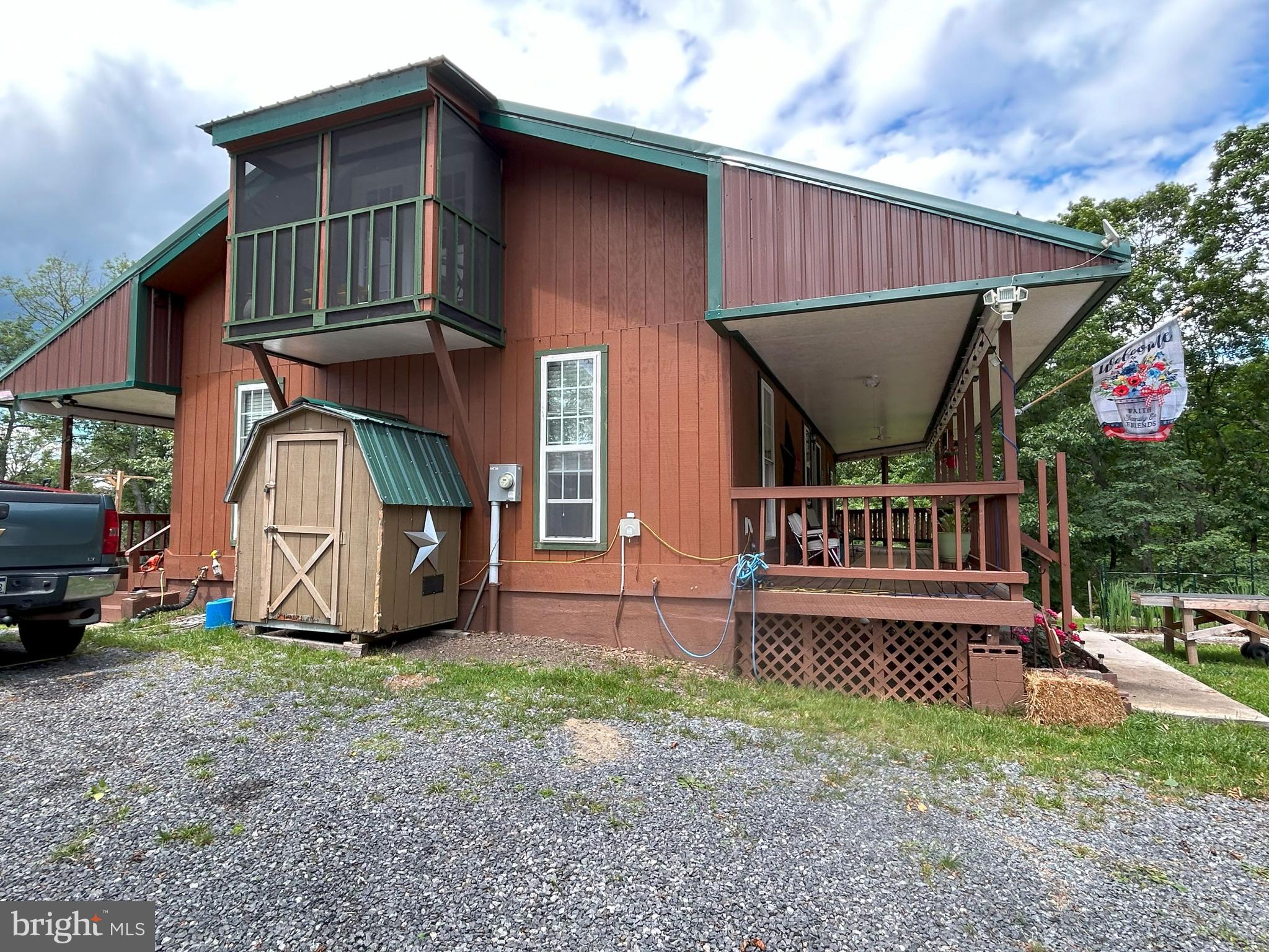 PINE RIDGE RANCHETTES - Residential