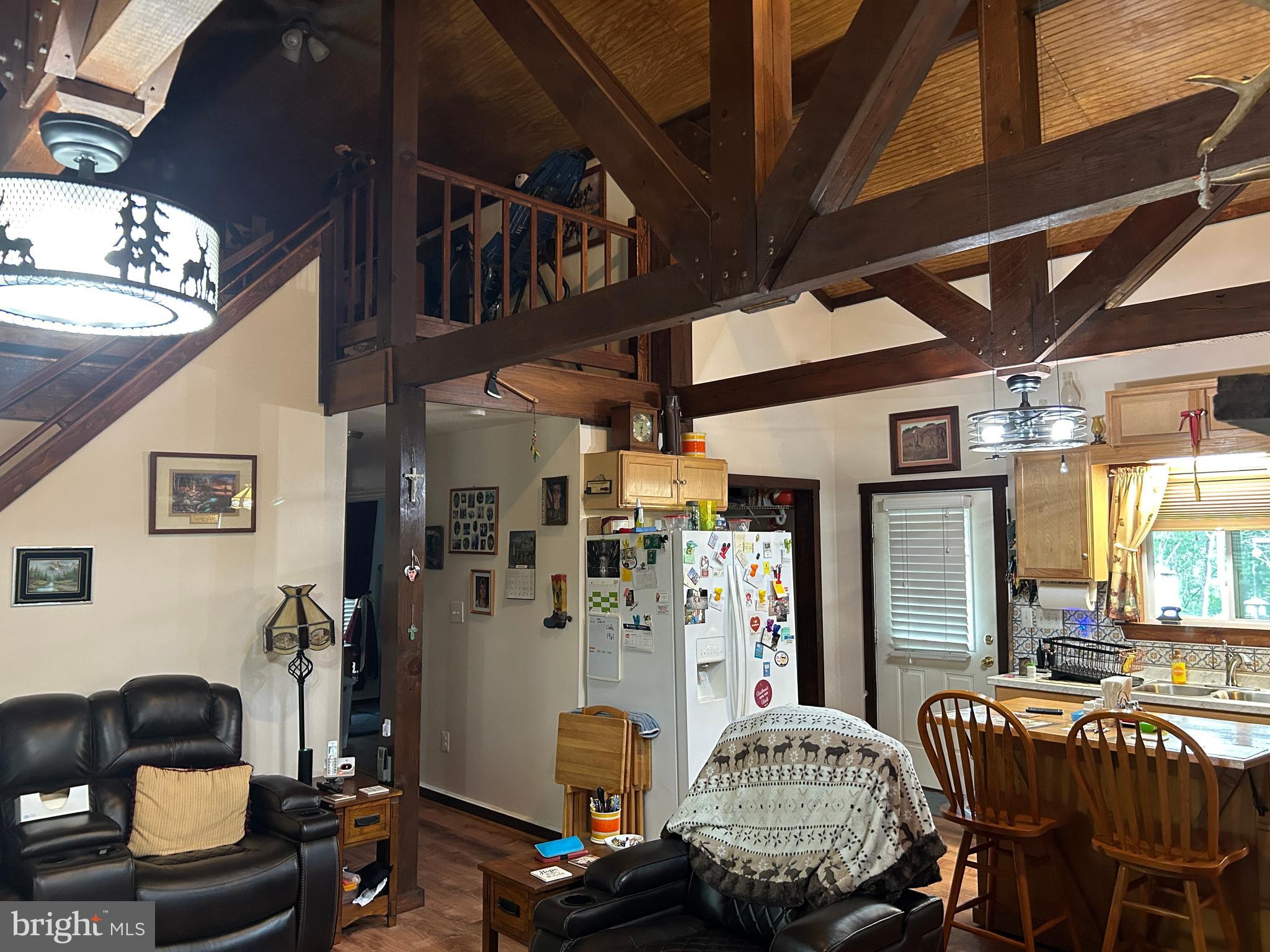 PINE RIDGE RANCHETTES - Residential