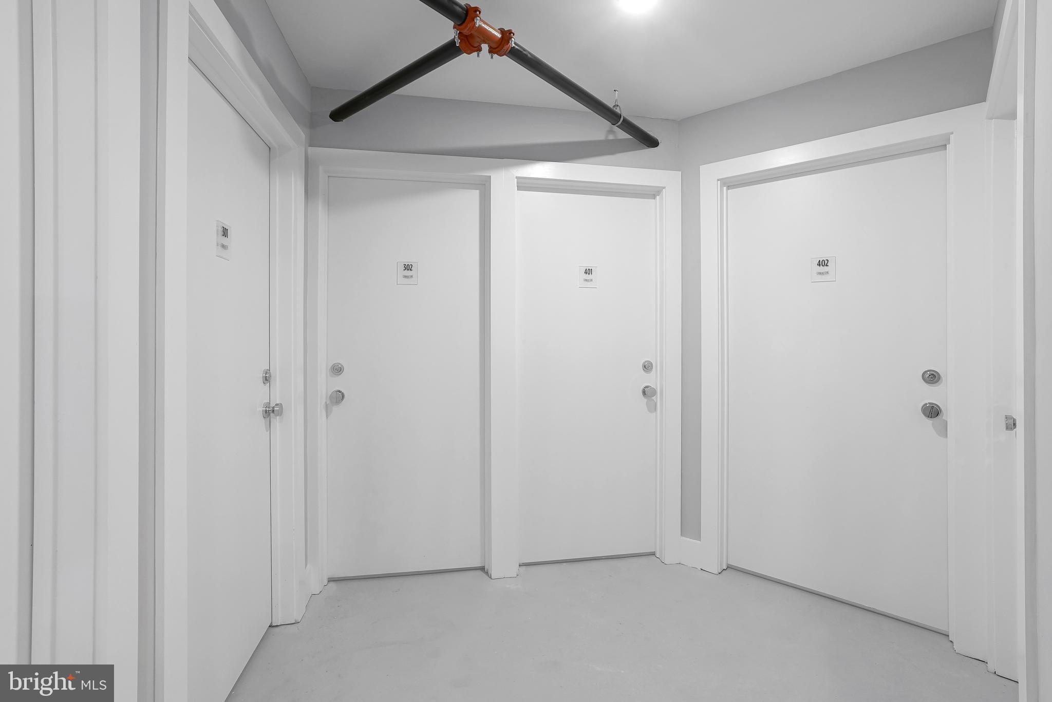 FAIRMOUNT - Residential Lease