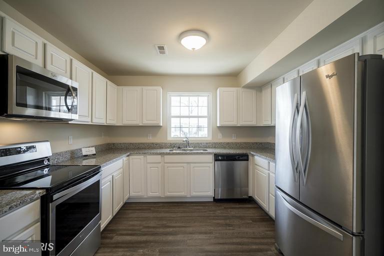 SYLVANIA HEIGHTS - Residential Lease