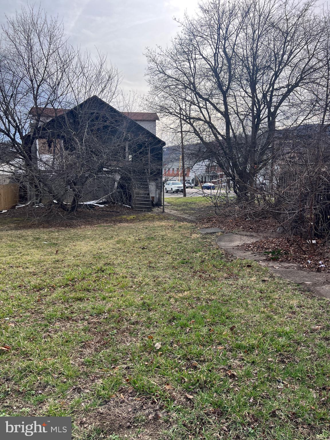 SOUTH END - Residential