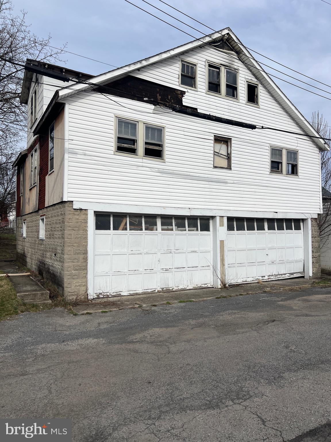 SOUTH END - Residential