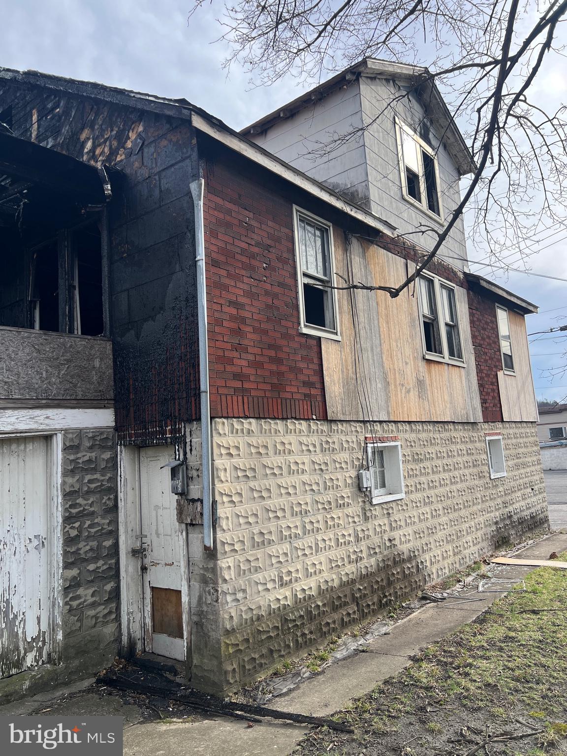 SOUTH END - Residential