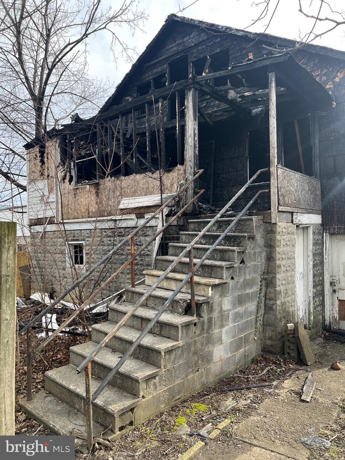 SOUTH END - Residential