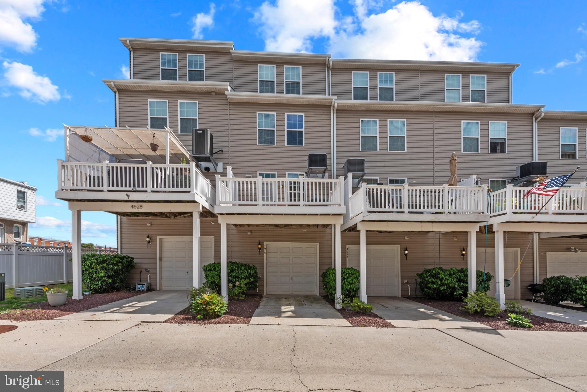 O'DONNELL SQUARE - Residential Lease