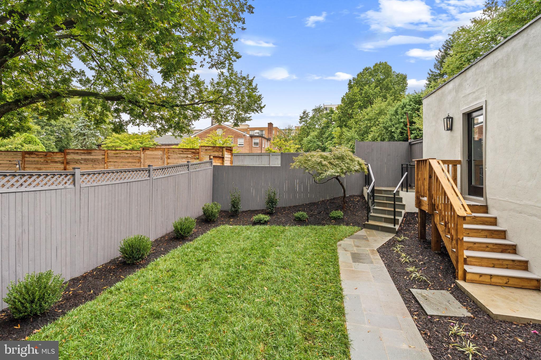OBSERVATORY CIRCLE - Residential