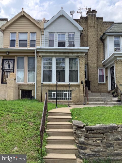 561 W ABBOTTSFORD AVENUE PHILADELPHIA PA 19144
