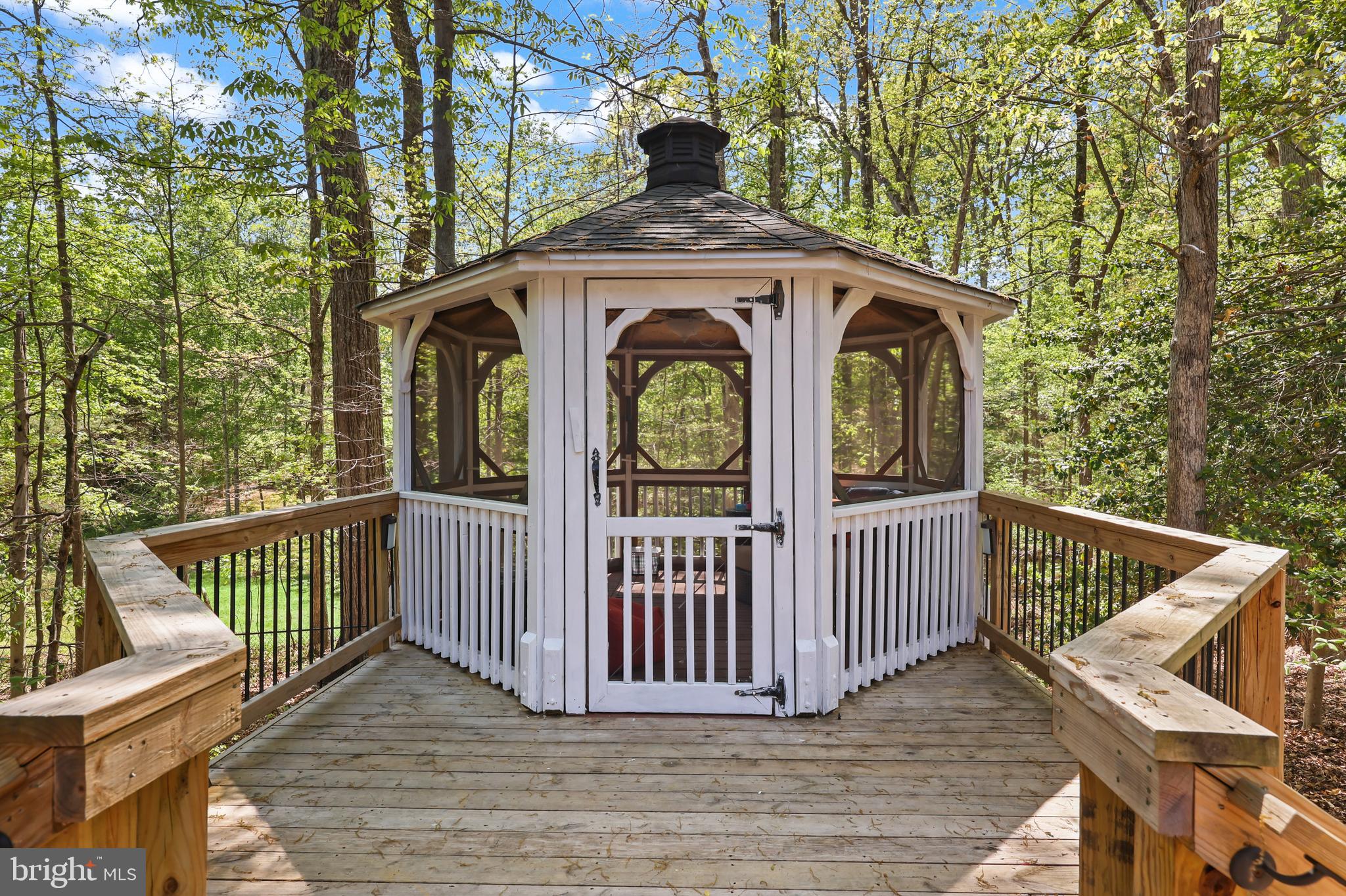 BRENBROOKE - Residential