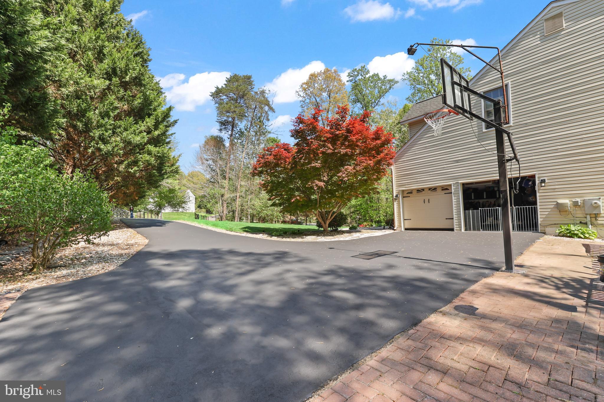 BRENBROOKE - Residential