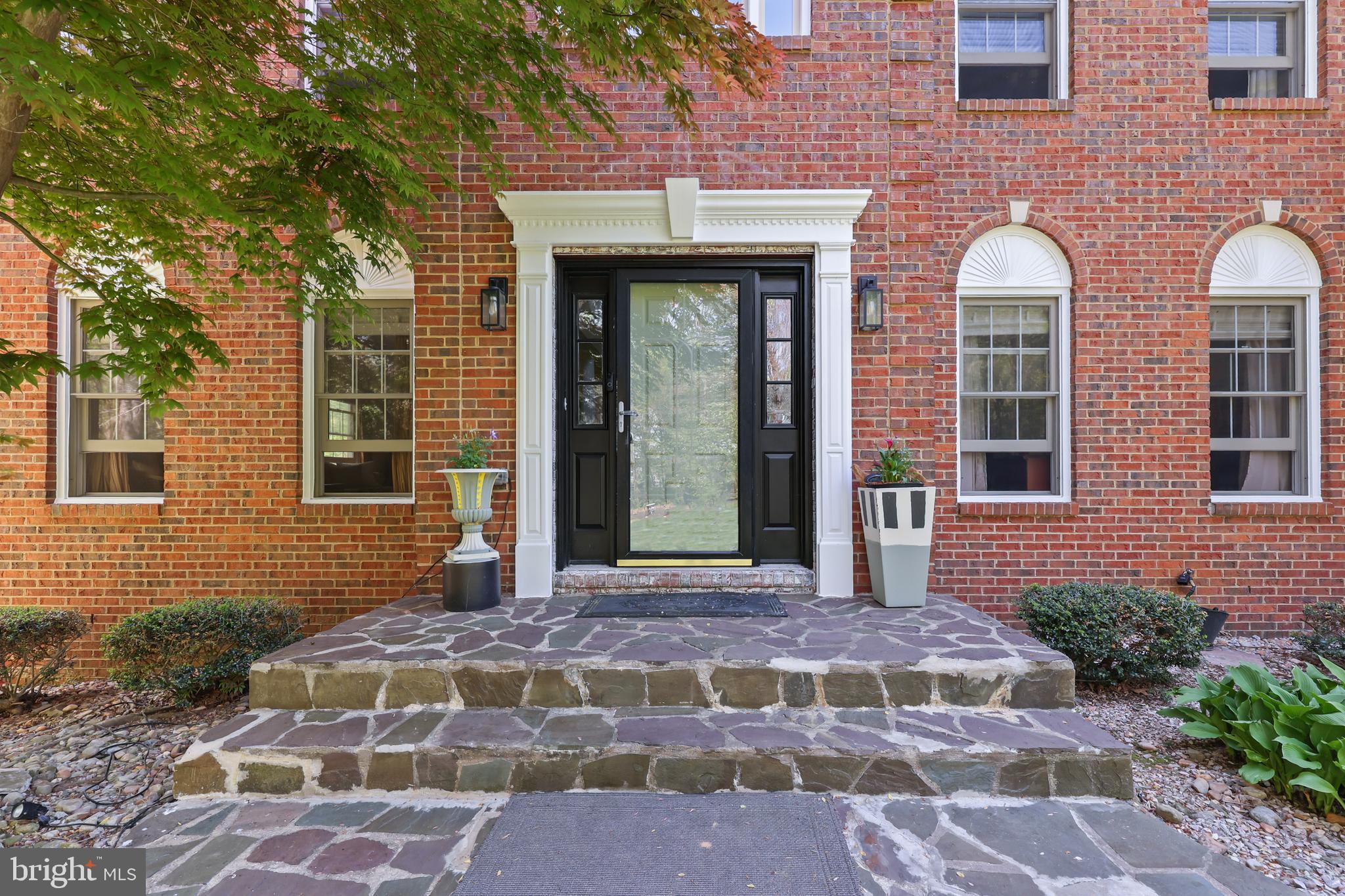 BRENBROOKE - Residential