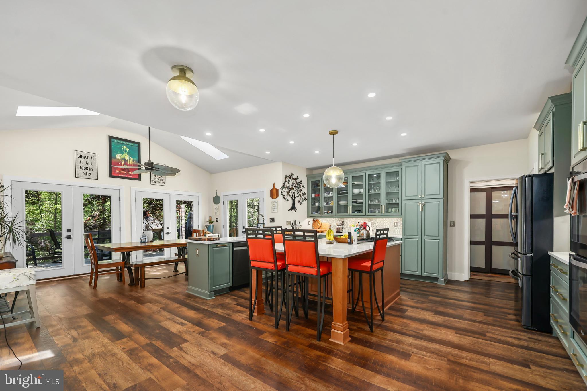 BRENBROOKE - Residential