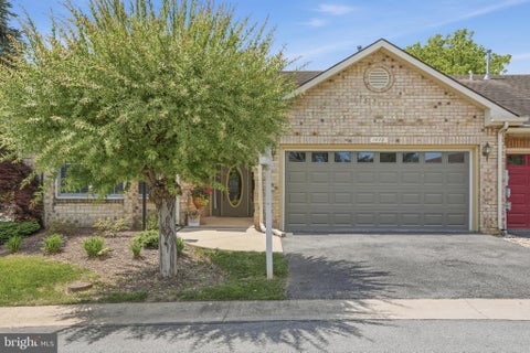 Photo of 1478 Lindsay Lane, HAGERSTOWN, MD 21742 (MLS # MDWA2037602)