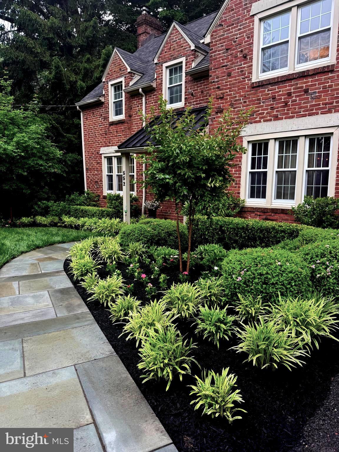 CUSTIS WOODS - Residential
