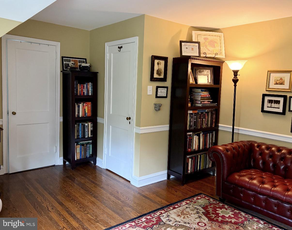 CUSTIS WOODS - Residential