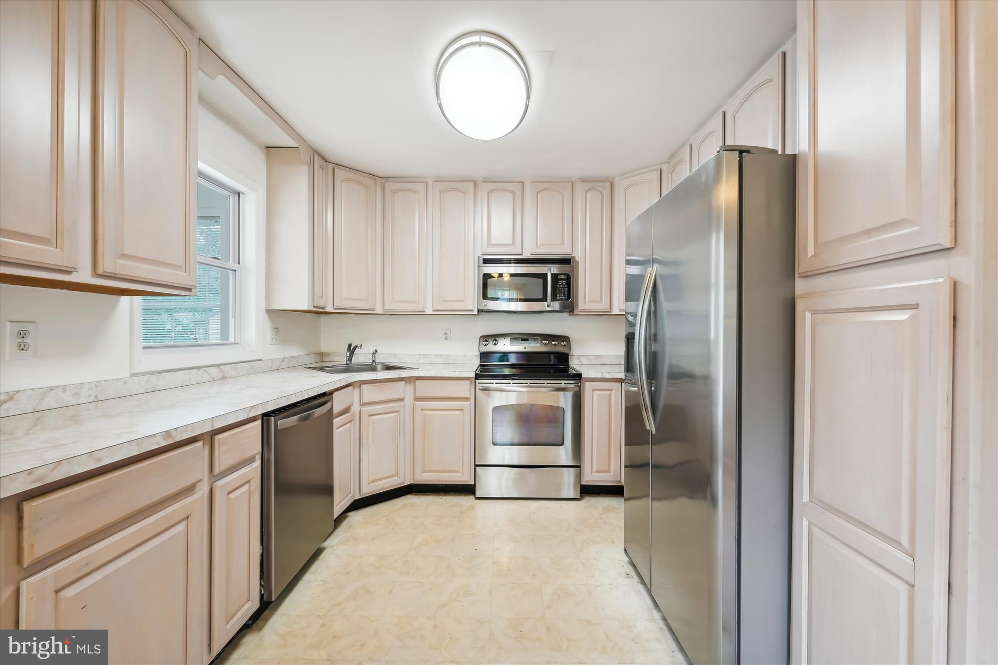 MARYLAND GARDENS - Residential