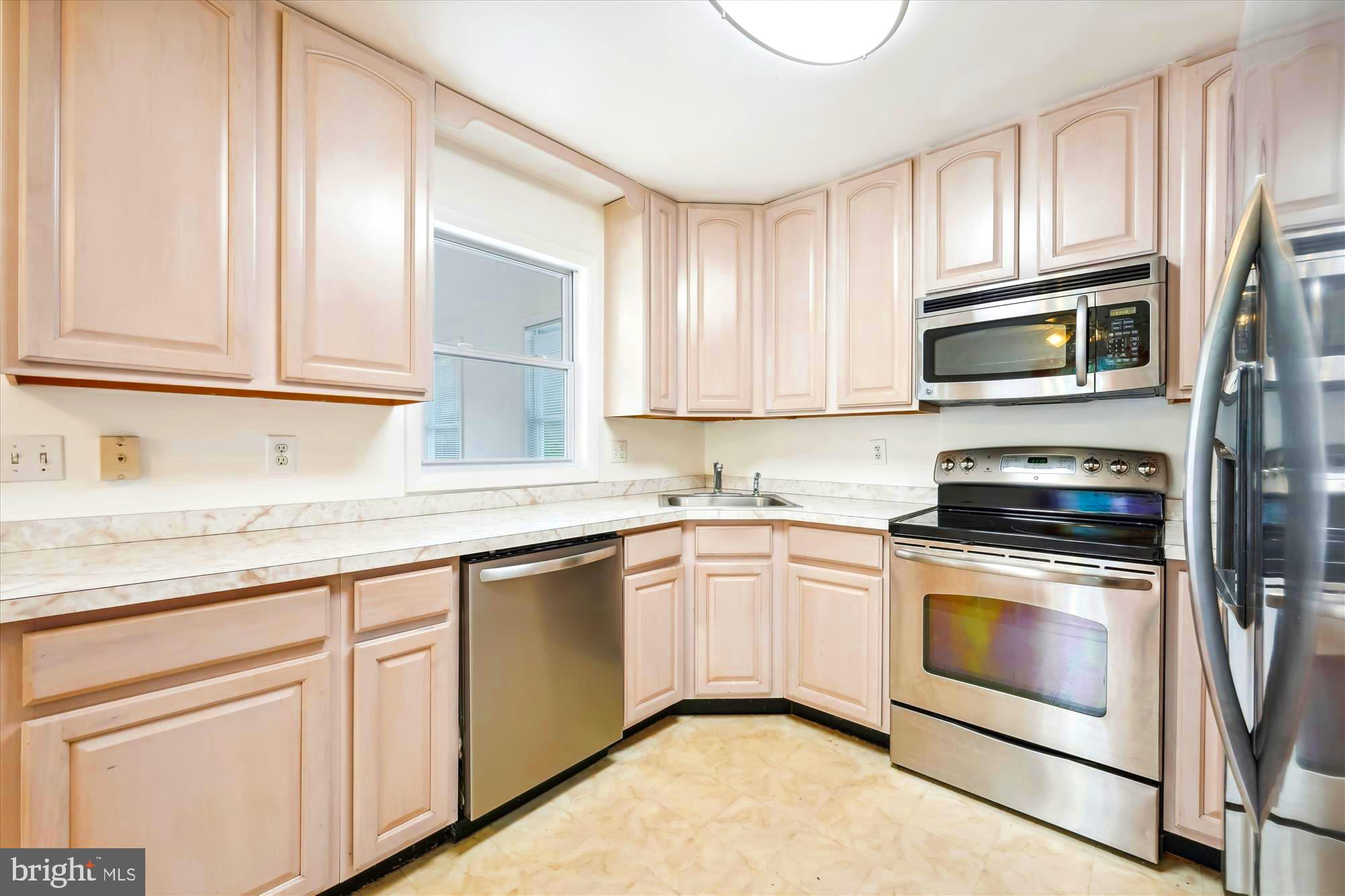 MARYLAND GARDENS - Residential