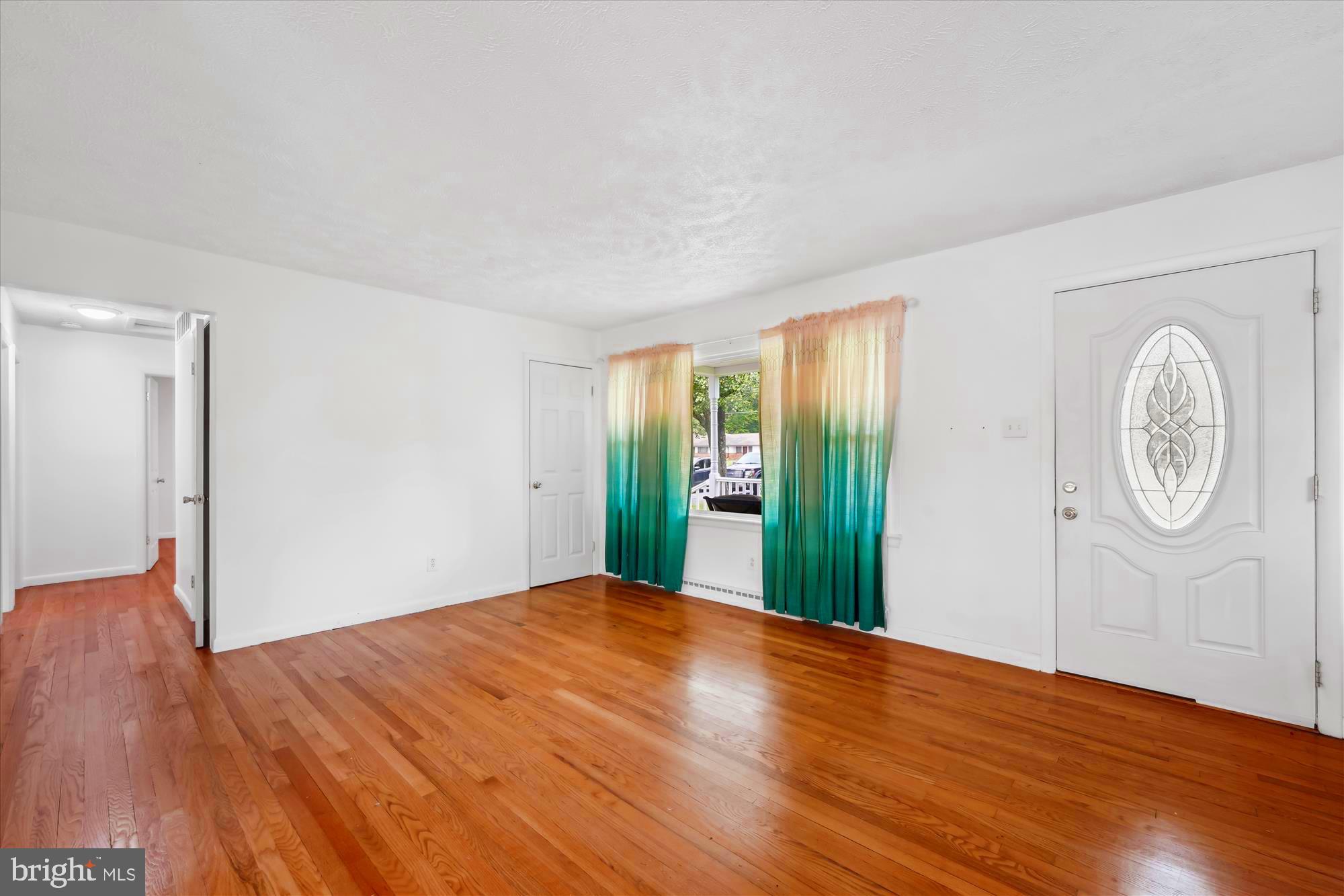 MARYLAND GARDENS - Residential