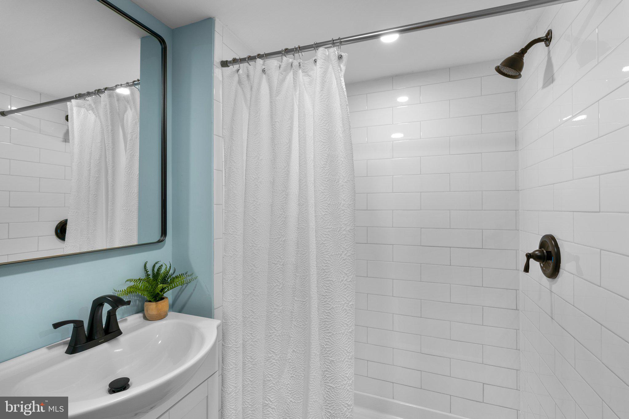 EDMONDSON RIDGE - Residential