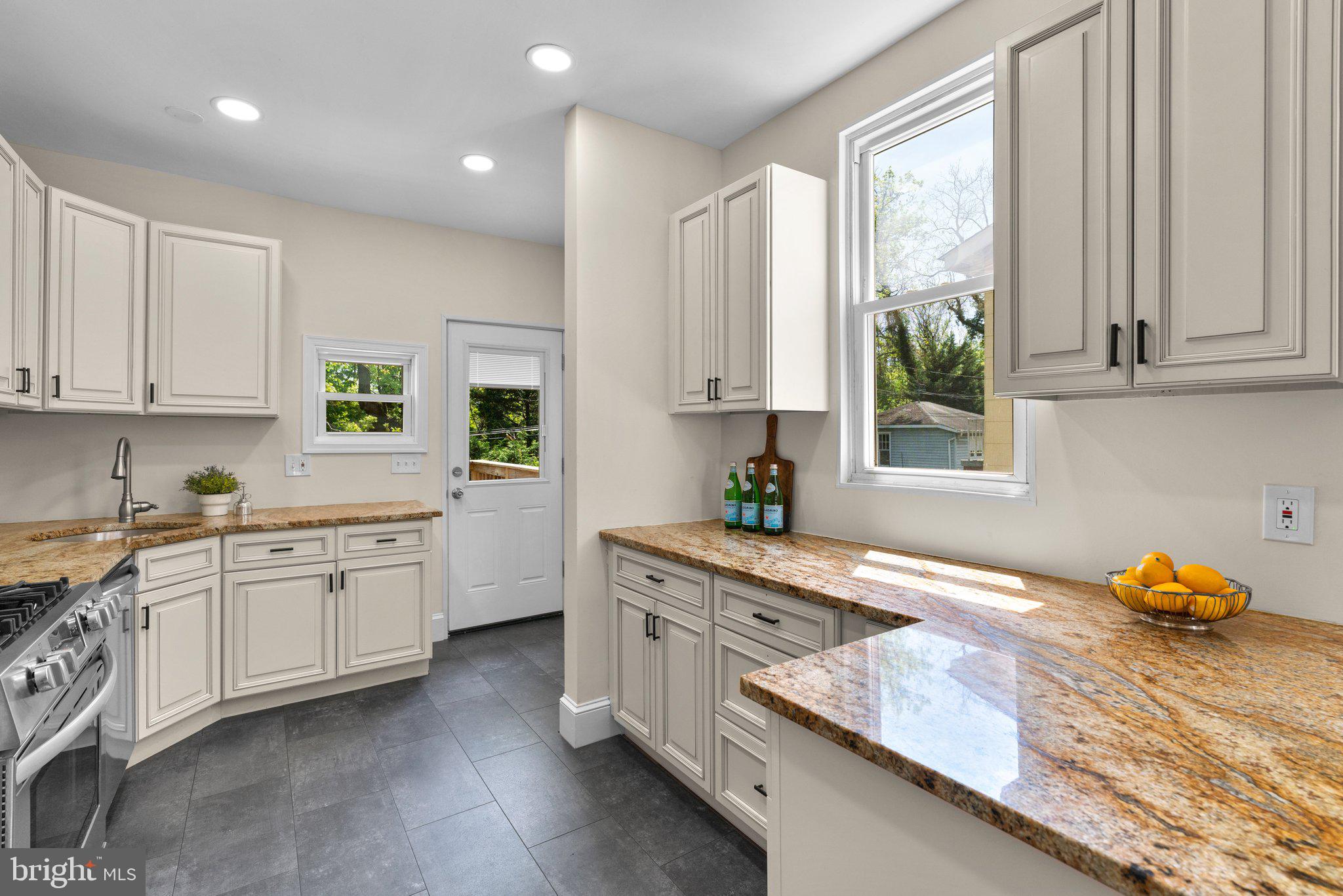 EDMONDSON RIDGE - Residential