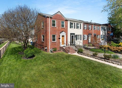 733 S FAYETTE STREET ALEXANDRIA VA 22314