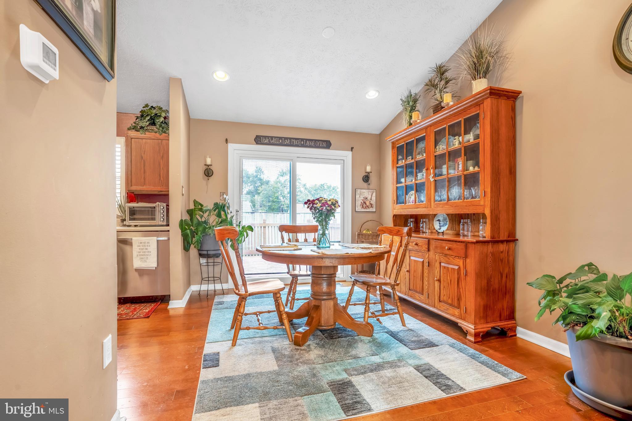 FOUR SEASONS ESTATES - Residential