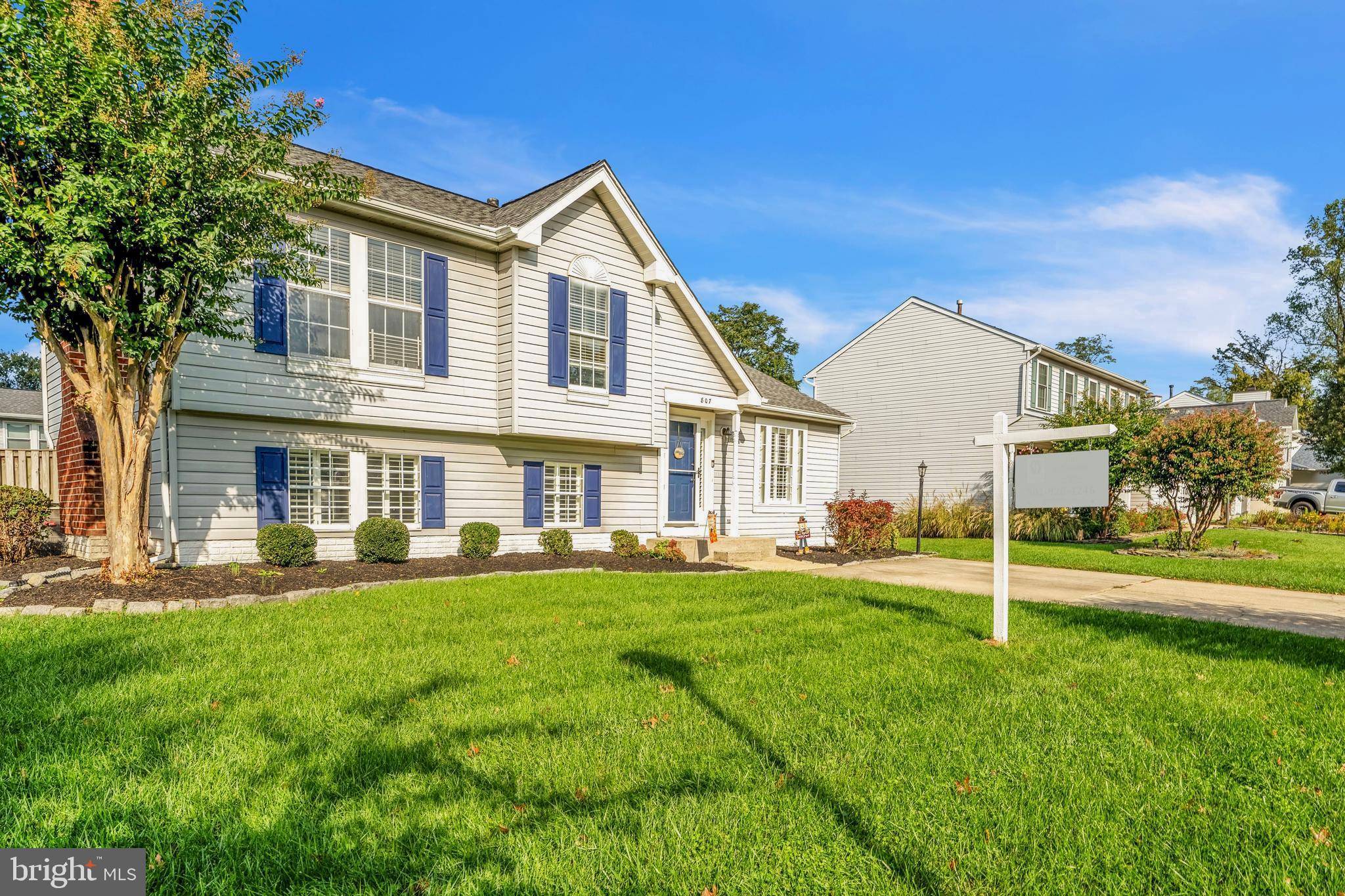 FOUR SEASONS ESTATES - Residential