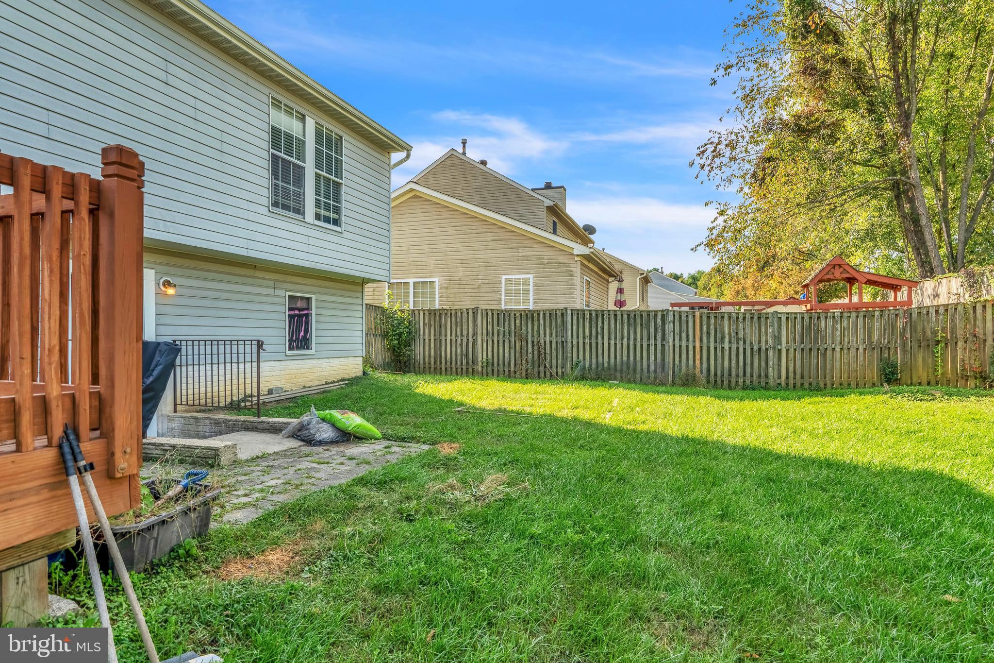 FOUR SEASONS ESTATES - Residential