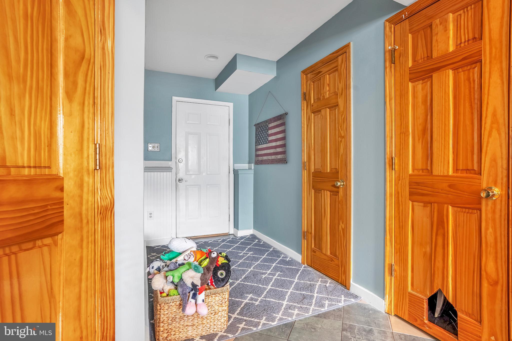 FOUR SEASONS ESTATES - Residential