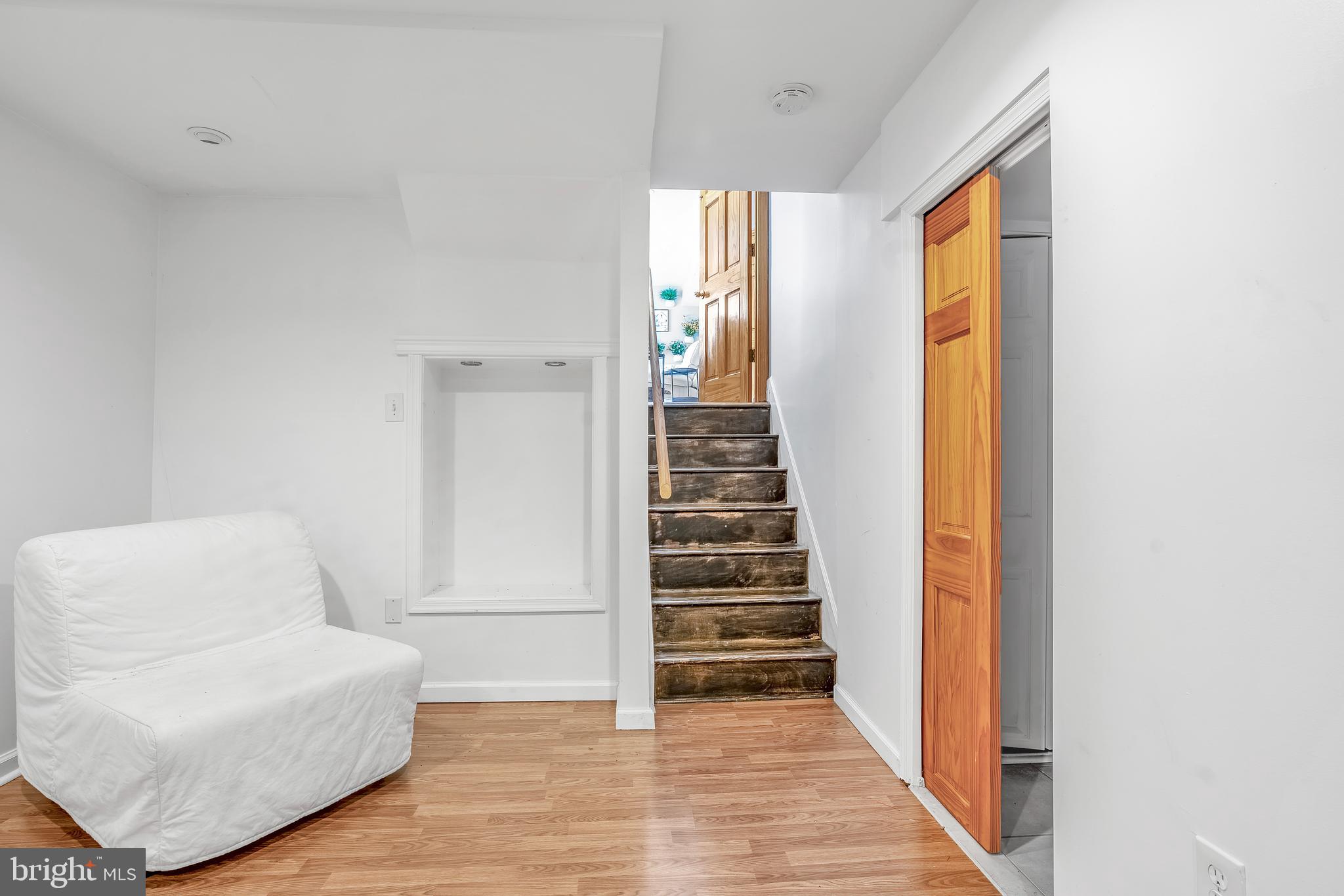 FOUR SEASONS ESTATES - Residential