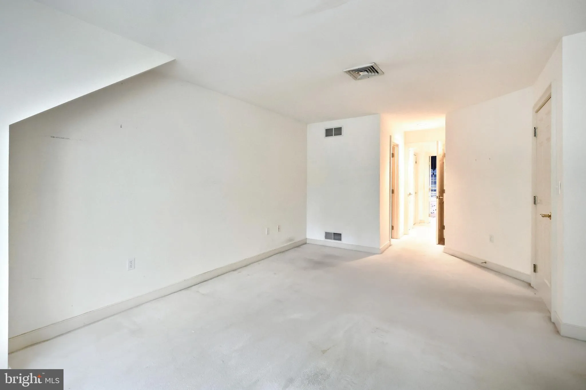 York, Pennsylvania 17403, United States, 3 Bedrooms Bedrooms, ,3 BathroomsBathrooms,Residential,Active,193186