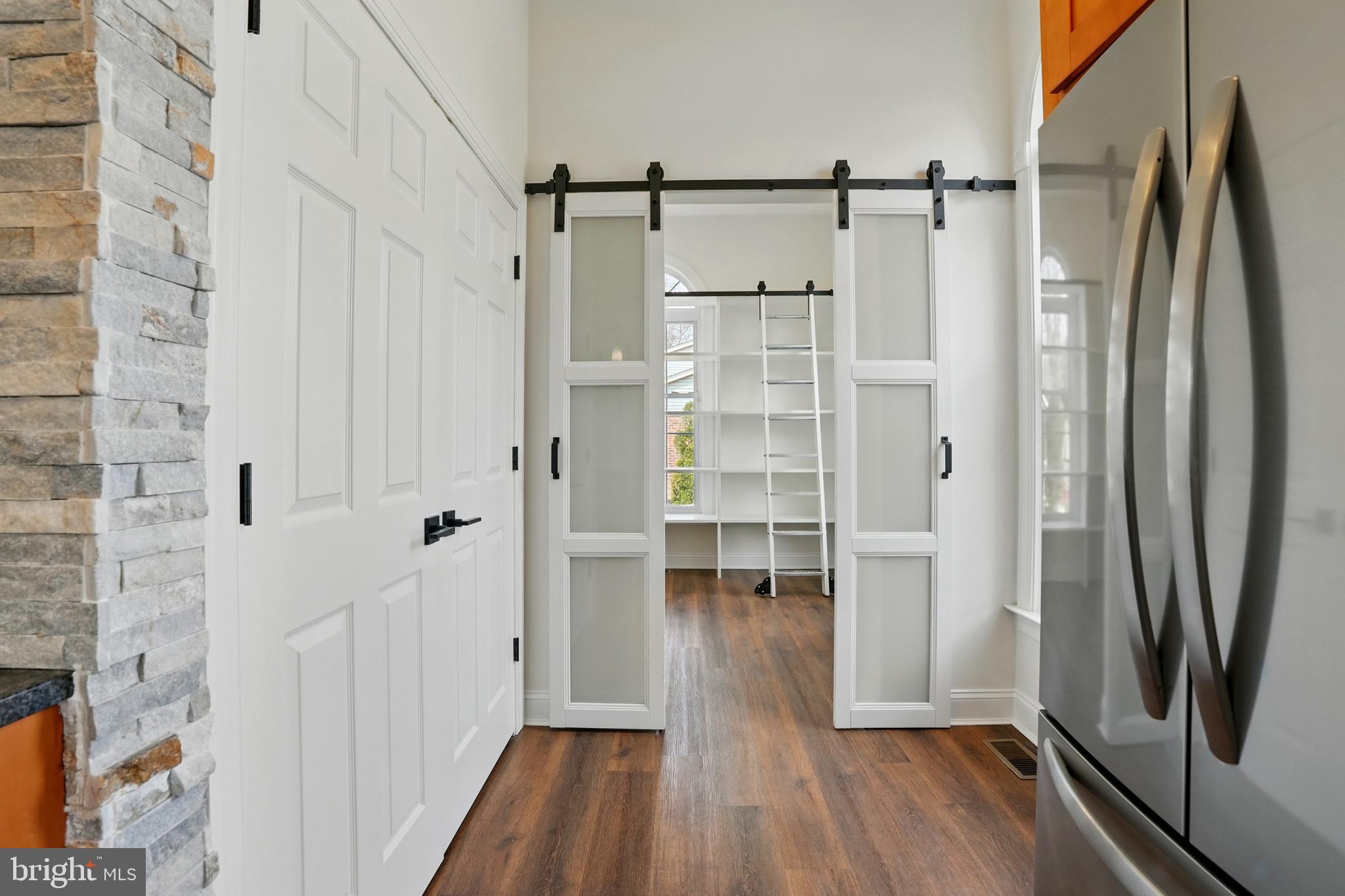 WOODGATE - Residential