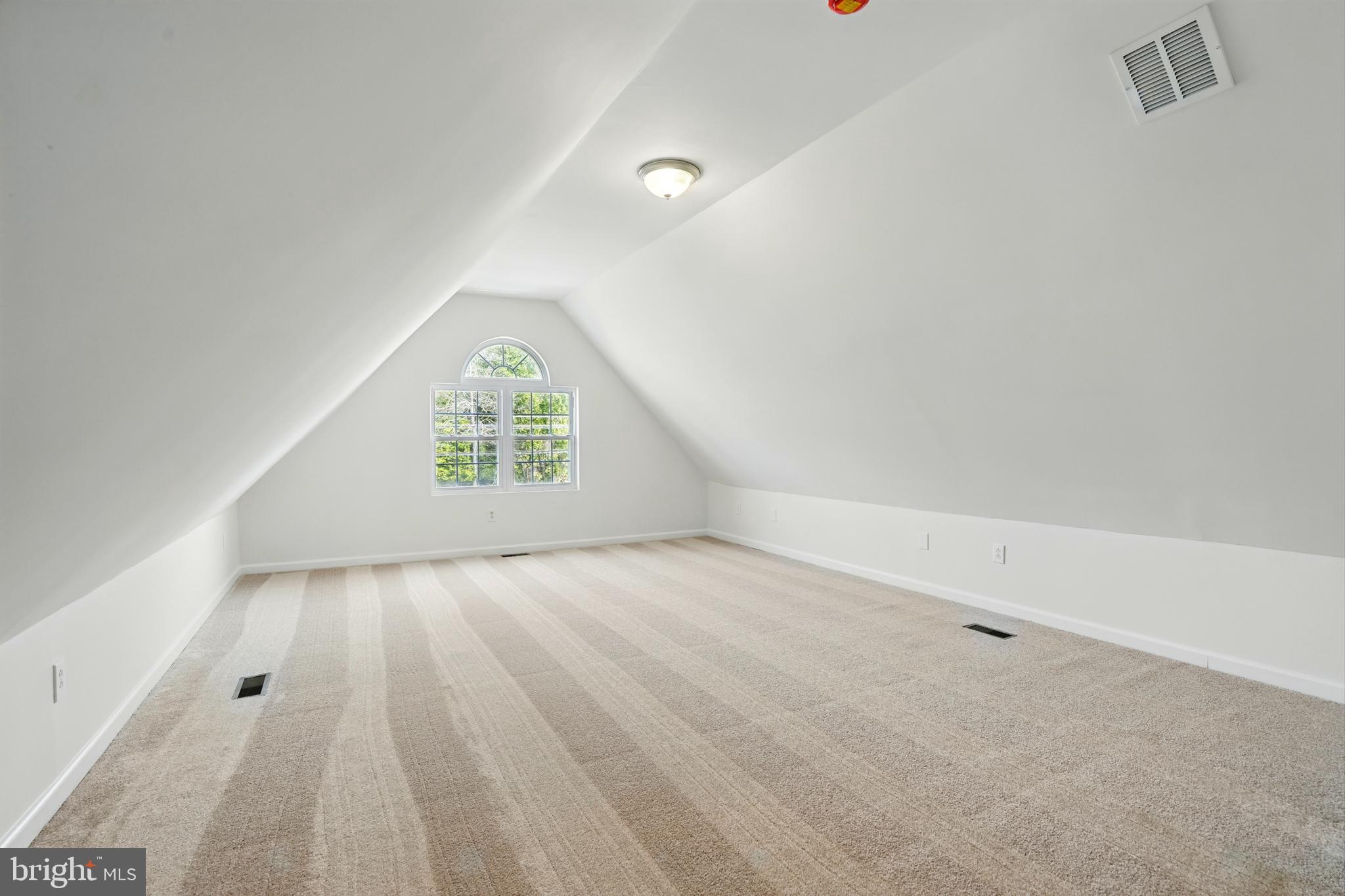 WOODGATE - Residential