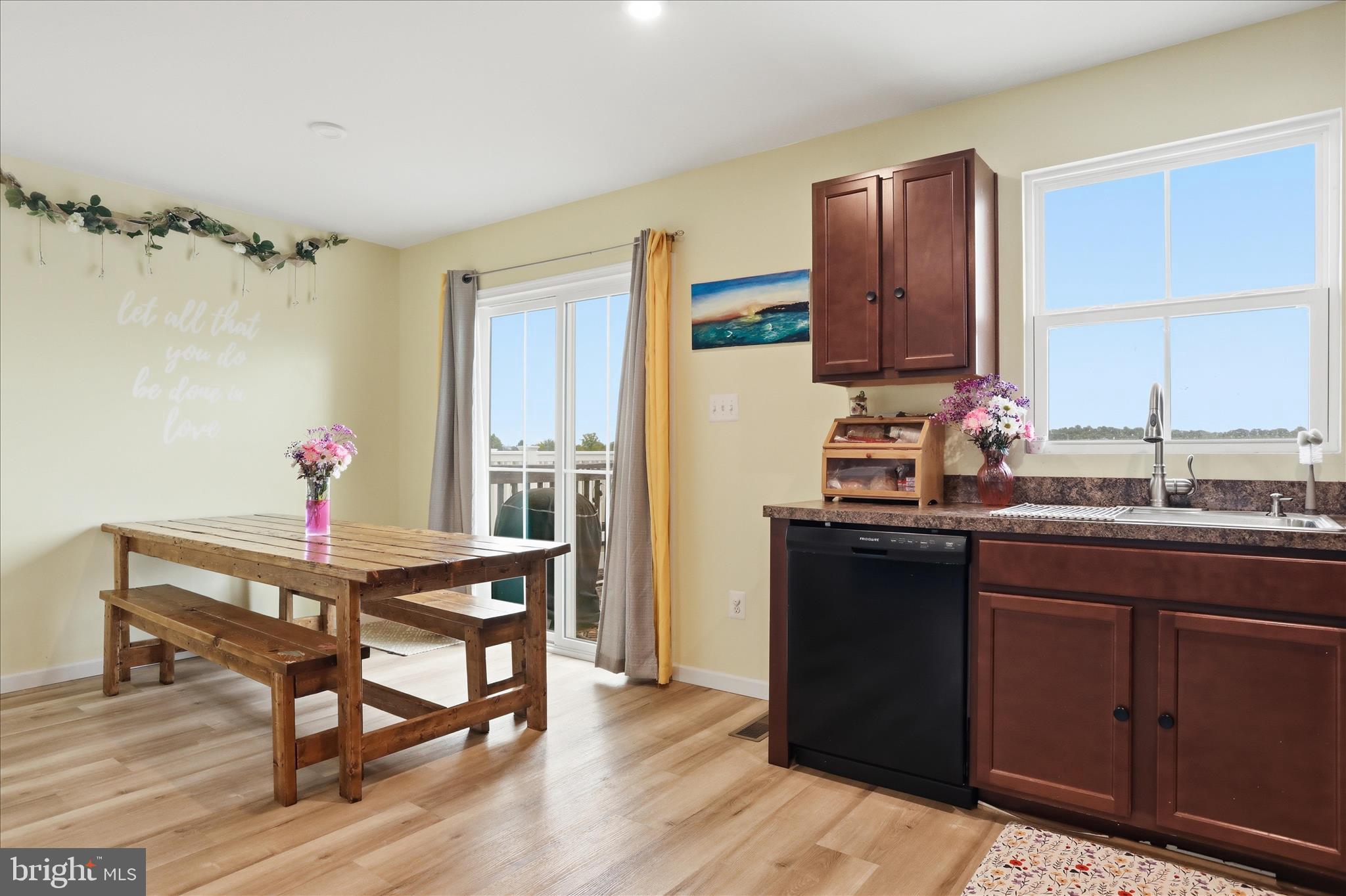 STONECREST - Residential