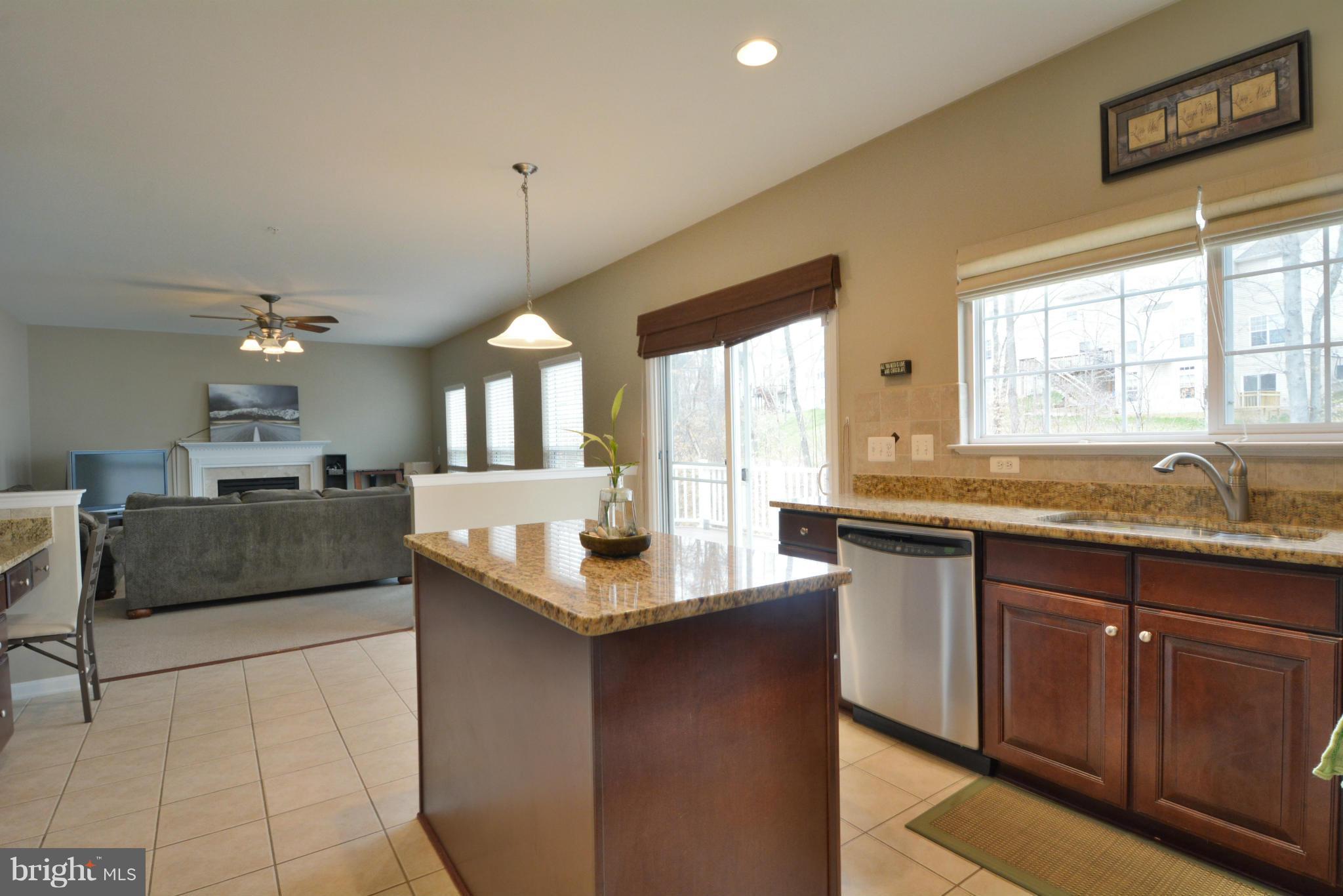 EAGLES POINTE - Residential