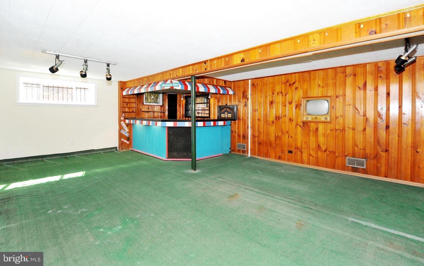 TAKOMA PARK - Residential