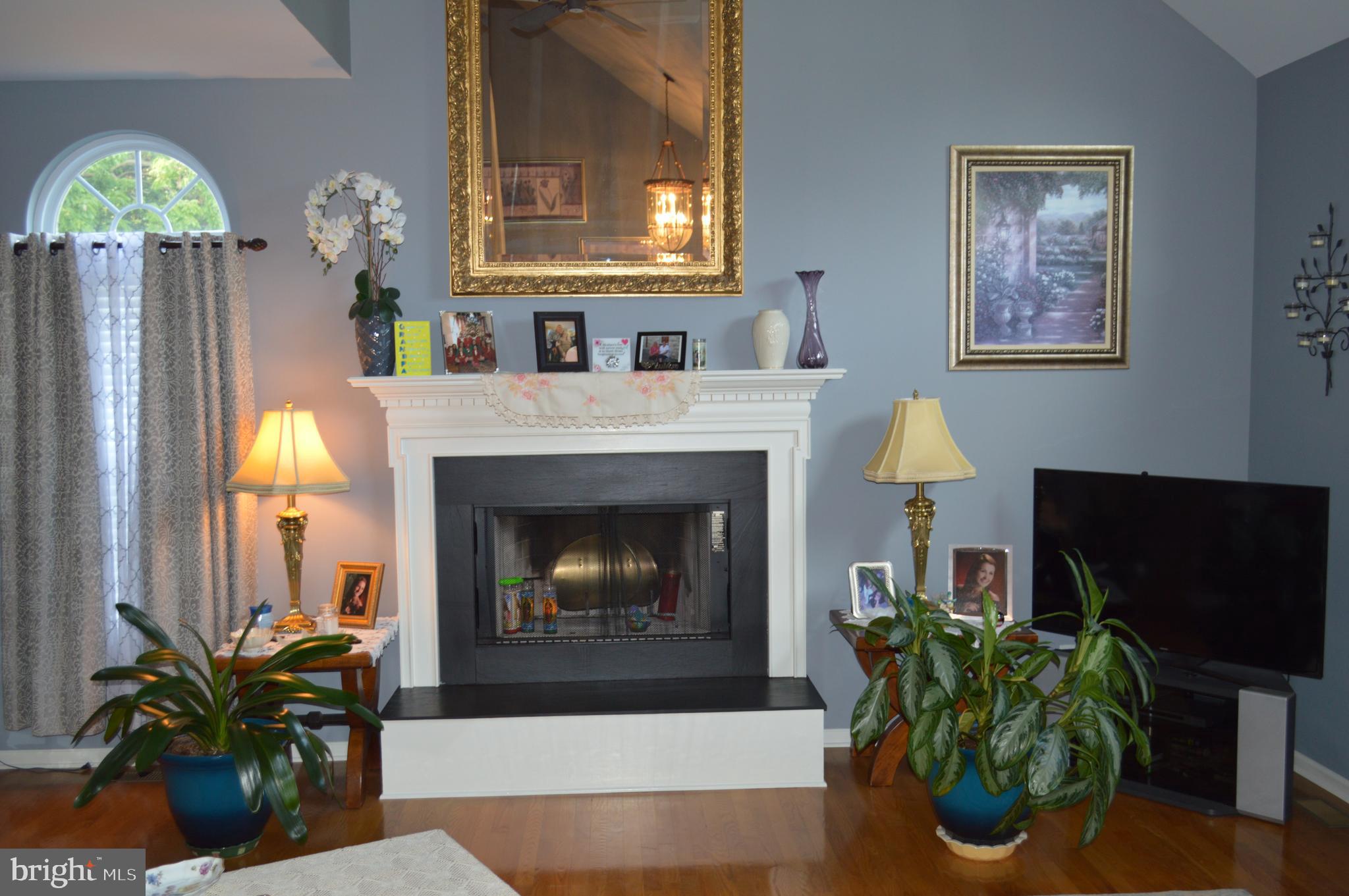 MISTY MEADOWS - Residential