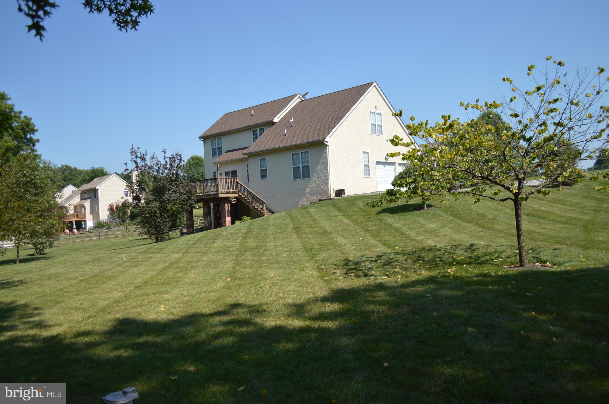 MISTY MEADOWS - Residential