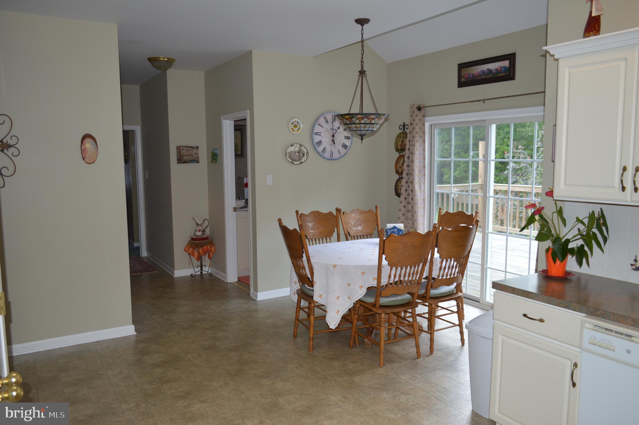 MISTY MEADOWS - Residential