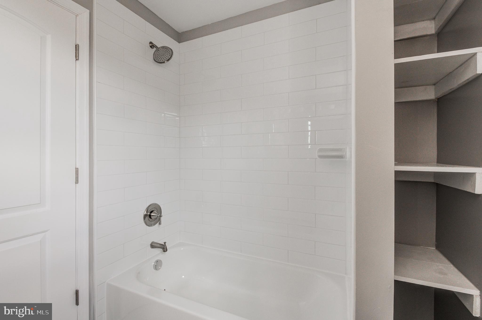 REISTERSTOWN STATION - Residential