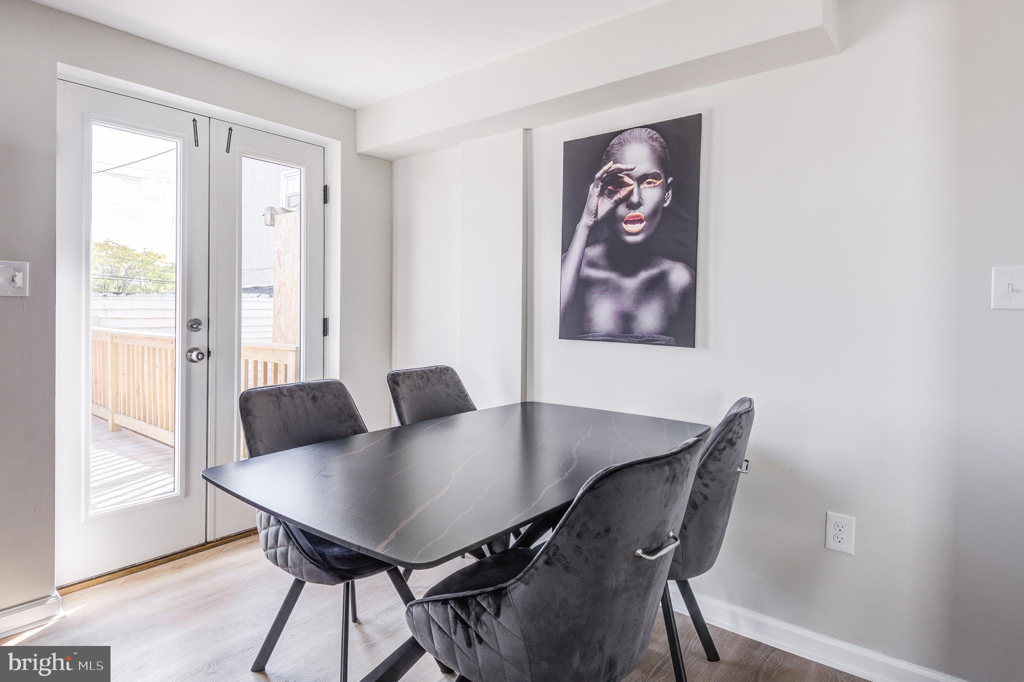 REISTERSTOWN STATION - Residential