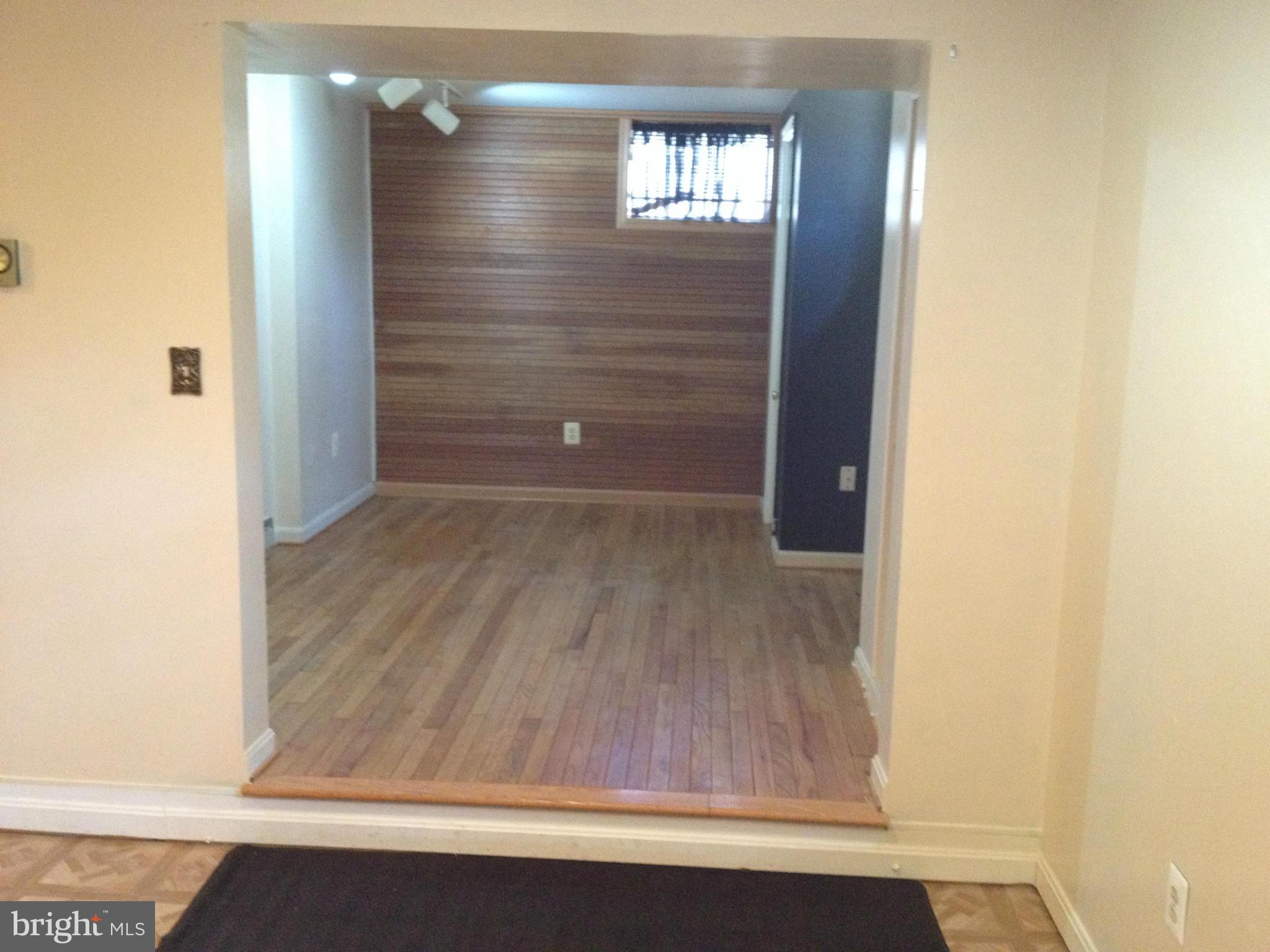 MONTCLAIR - Residential