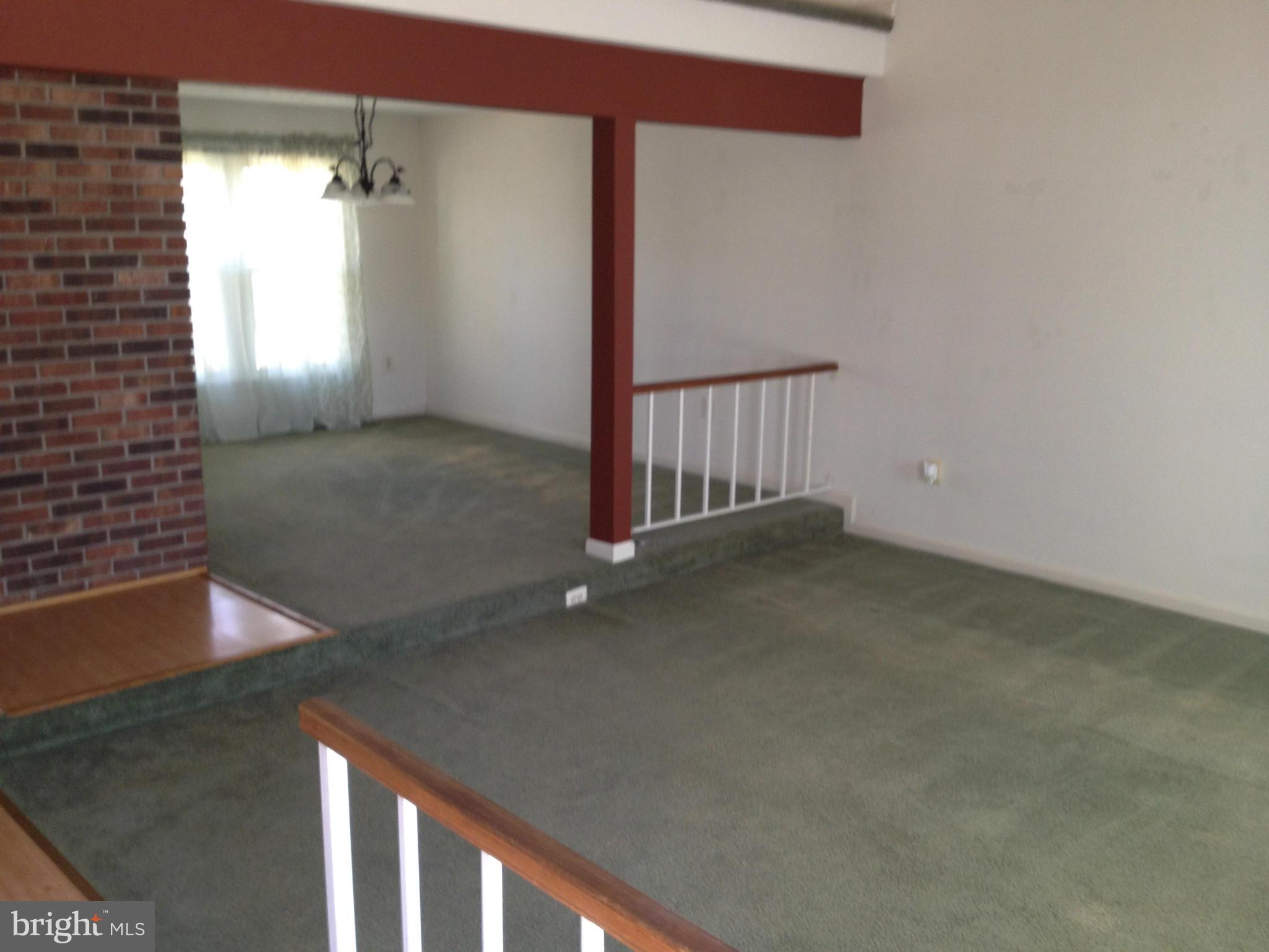 MONTCLAIR - Residential